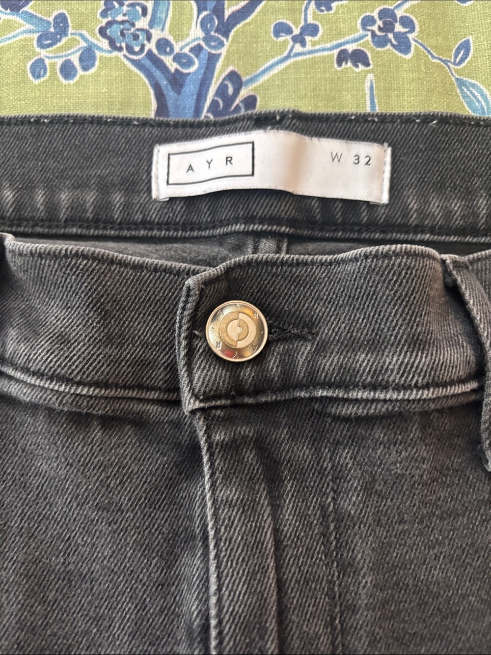 Washed black jeans - Picture 2 of 3